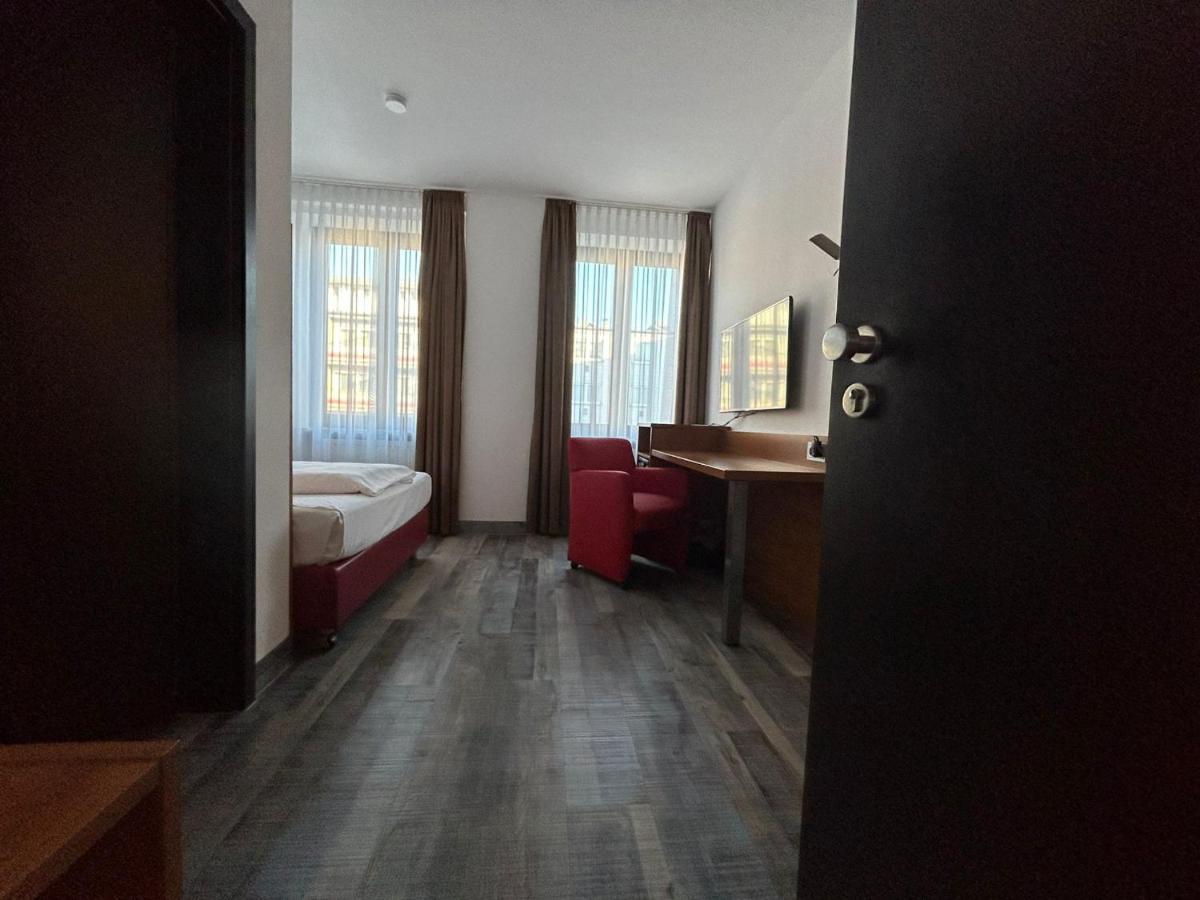 Hotel Fackelmann Nürnberg Eksteriør bilde