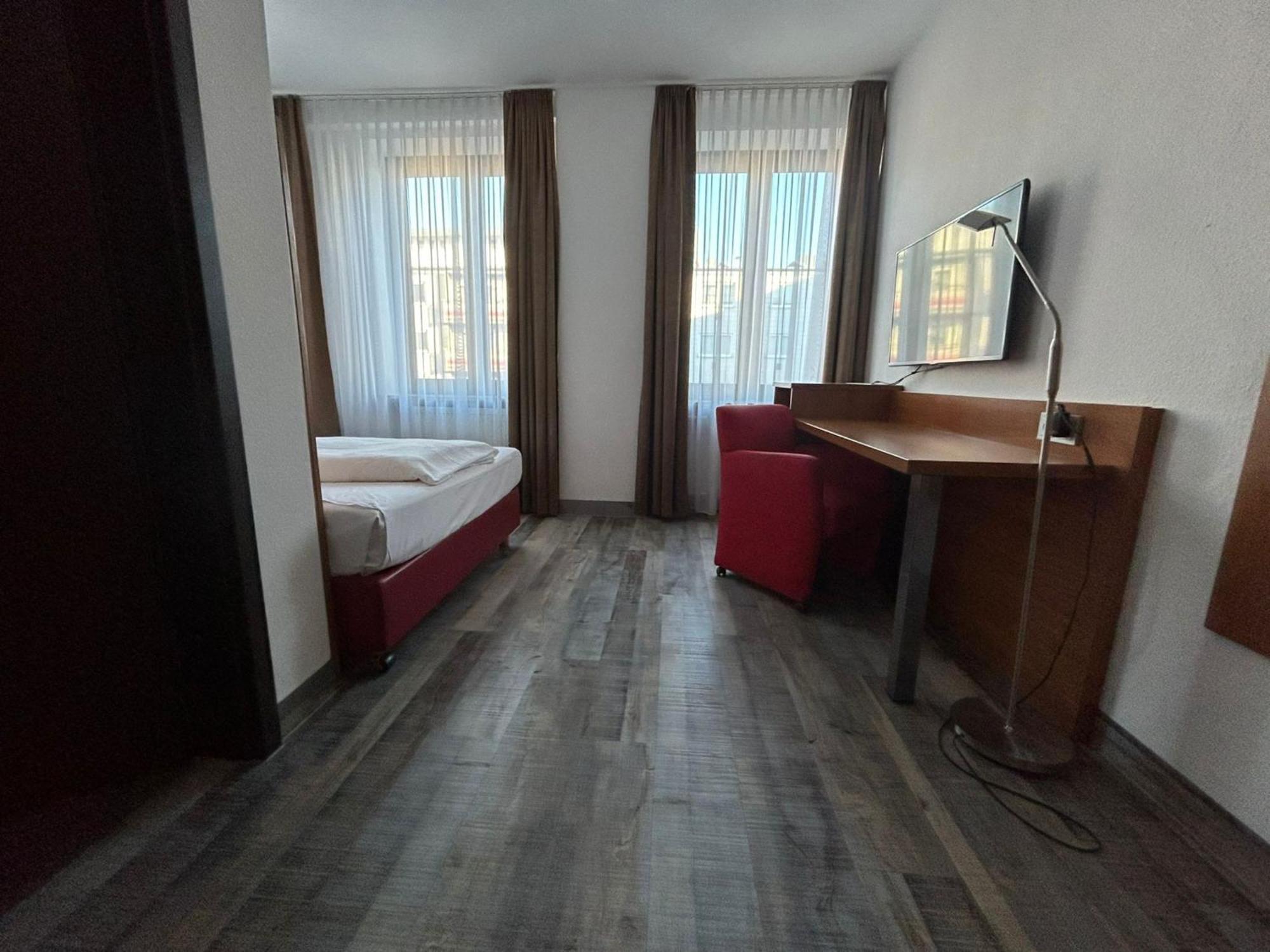 Hotel Fackelmann Nürnberg Eksteriør bilde